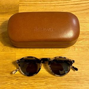 Illesteva Capri White Tortoise with grey lenses